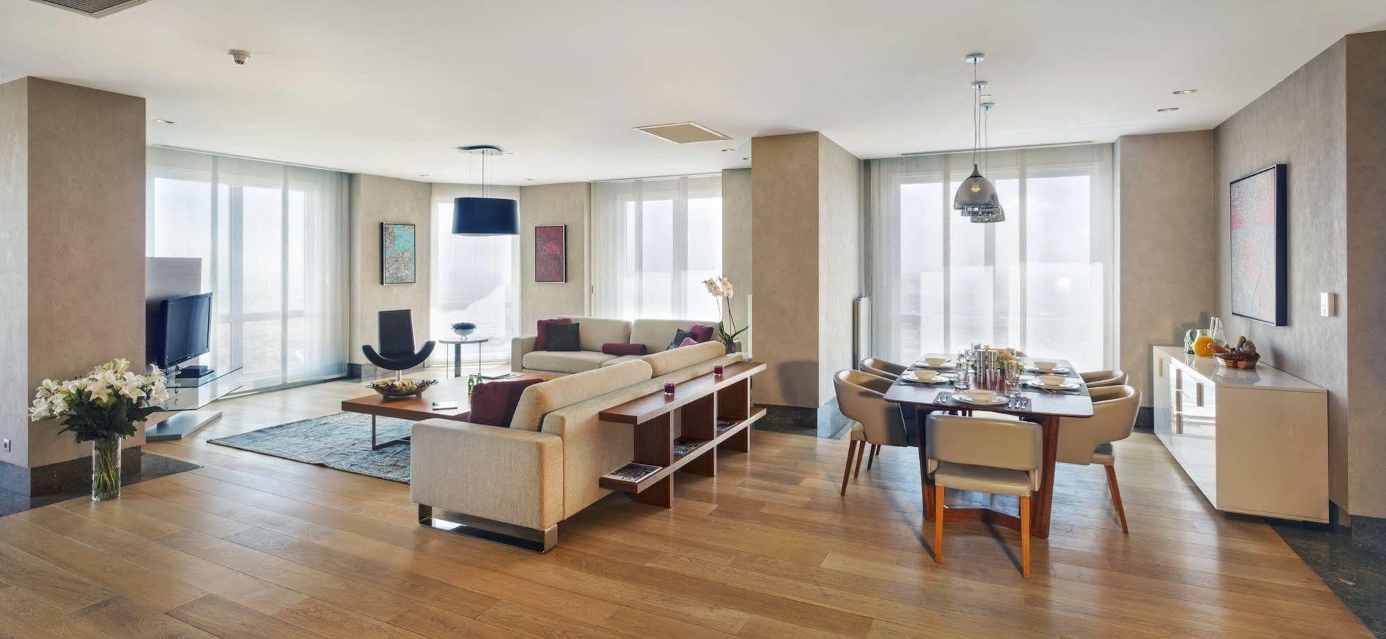 Otel Fraser Place Anthill 5*